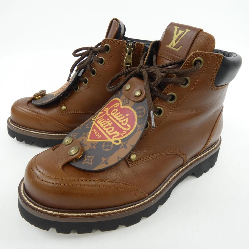 Giày bốt LOUIS VUITTON Aubercanfrain NIGO - Hàng hiệu Authentic 900806