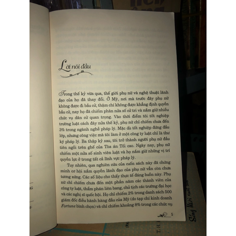 Phụ nữ và quyền lãnh đạo - Barbara Kellerman & Deborah L. Rhode 526939