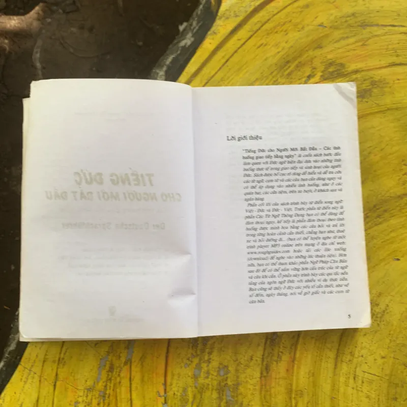 COMBO TIẾNG ĐỨC CHO NGƯỜI MỚI BẮT ĐẦU & NGỮ PHÁP TIẾNG ĐỨC tập 2 1009171