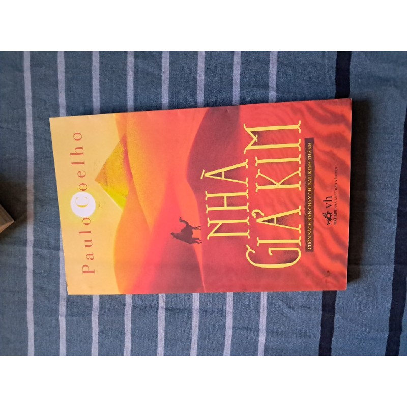 Sách : Nhà giả kim của Paulo Coelho 25009