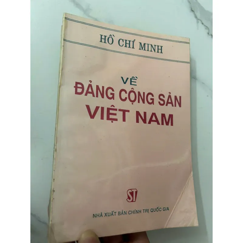 Hồ Chí Minh – Về Đảng Cộng Sản Việt Nam 698762