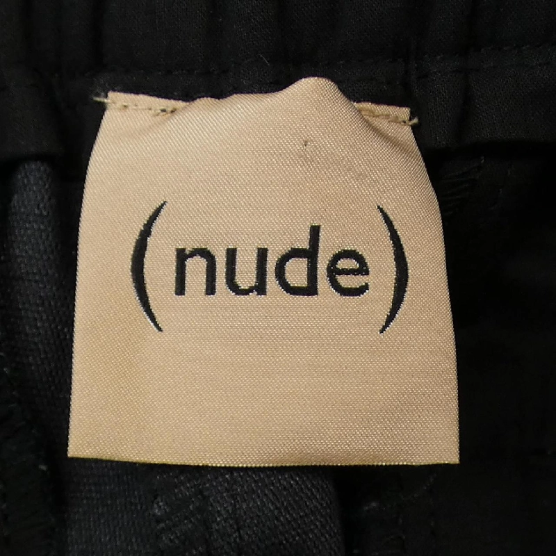 Quần short nude - Hàng hiệu Authentic 824045