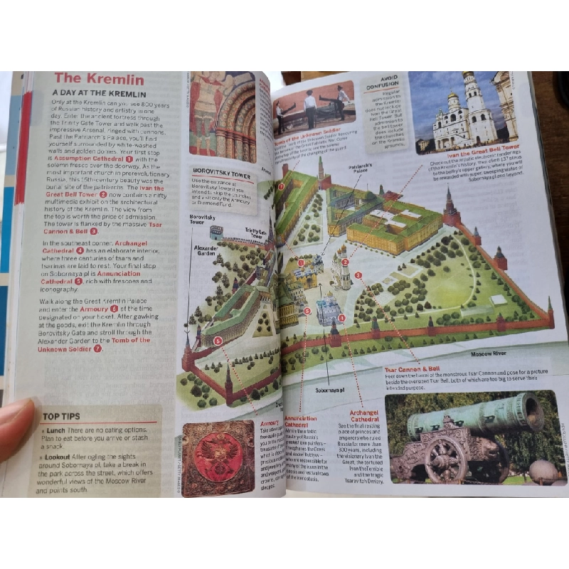 RUSSIAN : LOCAL SECRETS, BEST PLANNING ADVICE, EXPERT RECOMMENDATIONS - LONELY PLANET 120557