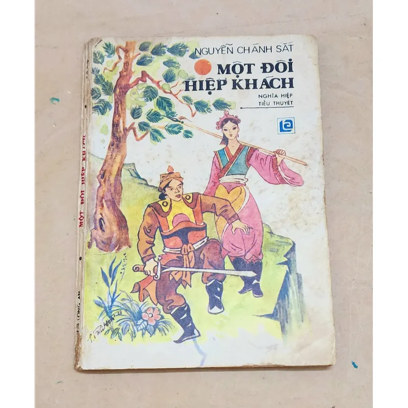 Nghĩa hiệp tiểu thuyết: MỘT ĐÔI HIỆP KHÁCH, tranh vẽ minh họa (Nguyễn Chánh Sắt) 731706