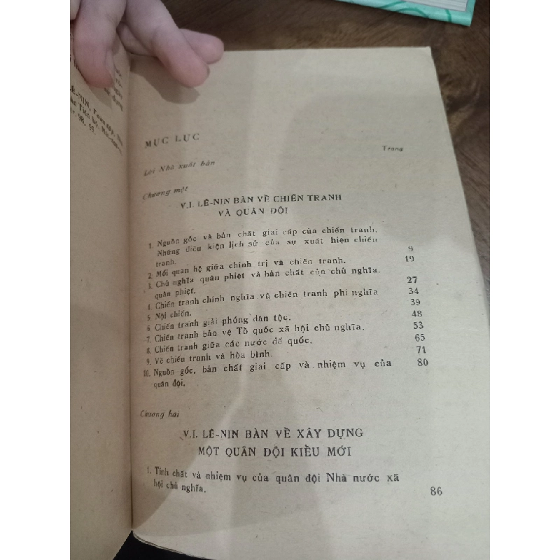 Bàn về chiến tranh, quân đội, khoa học quân sự và nghệ thuật quân sự - V.I. Lê-nin 520053