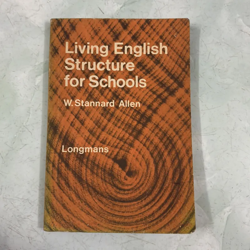 Living English Structure for School 990768