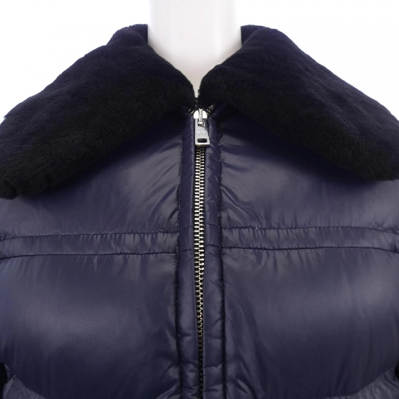 Áo khoác lông vũ PRADA với logo hình tam giác 290796 R212 AR0 - Hàng hiệu Chính hãng 818287