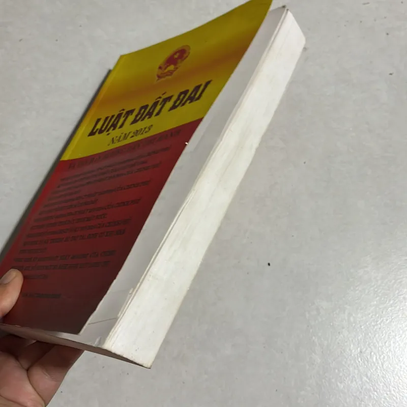 Luật đất đai năm 2013  và văn bản hướng dẫn thi hành 688219