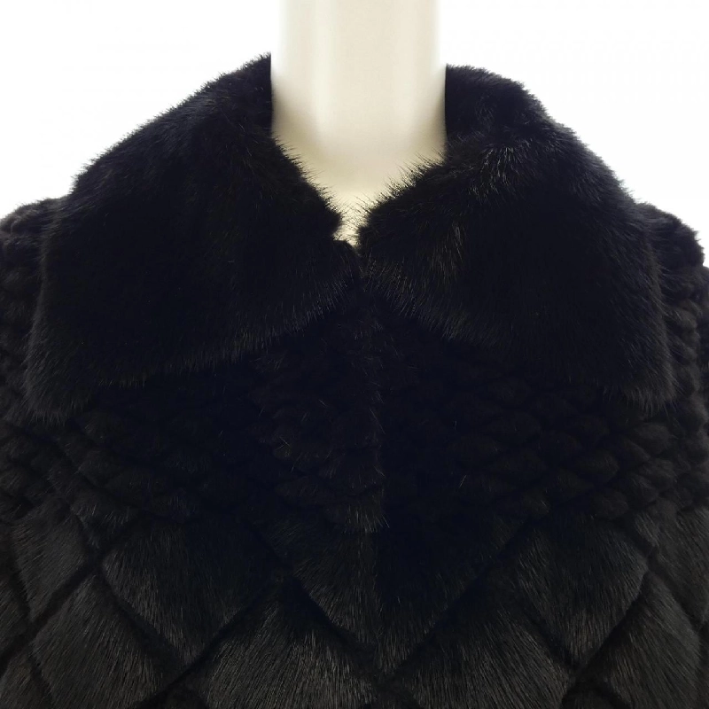 FENDI FNF27B JS7 Áo khoác 630581