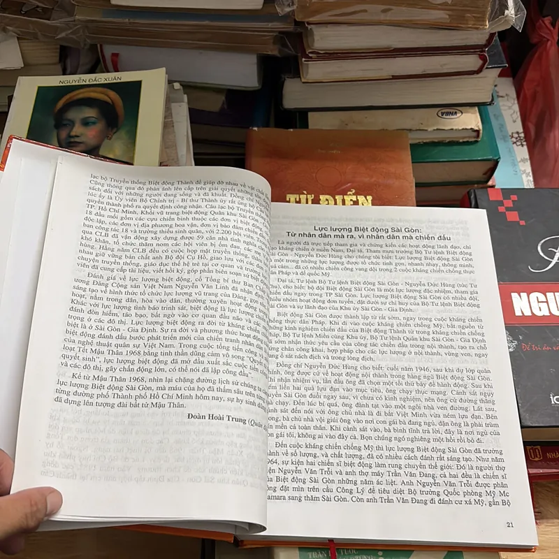 II Sách Lịch Sử: Biệt Động Sài Gòn _ Những Trận Đánh Huyền Thoại - 2014 704957