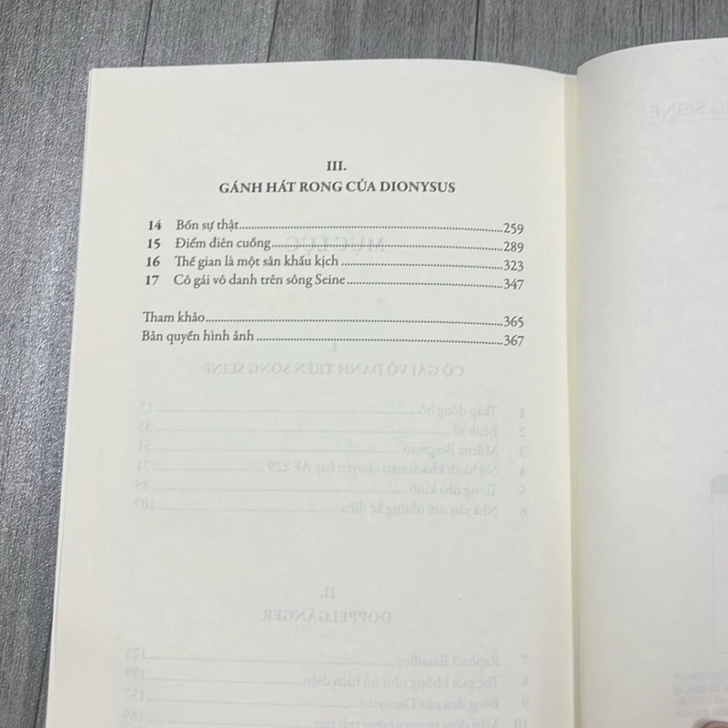 Cô gái vô danh trên sông Seine. 1a5 527912