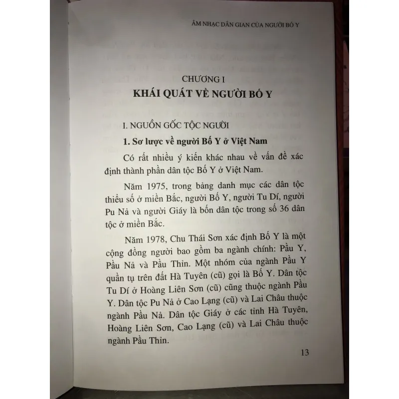 Âm nhạc dân gian của người Bố Y - Trần Quốc Việt  1010657