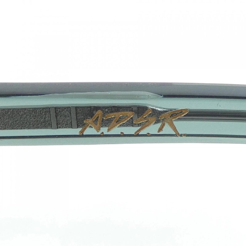 KÍNH MÁT A.D.S.R. 665050