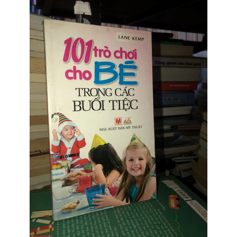 101 trò chơi cho bé trong các buổi tiệc - Jane Kemp 936697