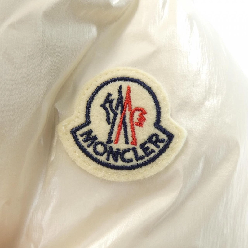 Áo khoác lông vũ MONCLER 644201