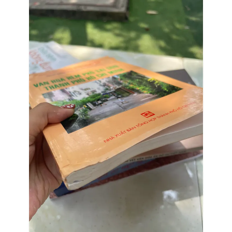 VĂN HOÁ HẺM PHỐ SÀI GÒN - THÀNH PHỐ HỒ CHÍ MINH - TÔN NỮ QUỲNH TRÂN, NGUYỄN TRỌNG HOÀ  1021508