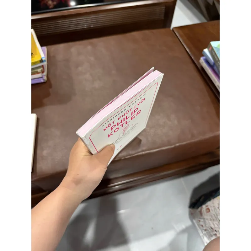 Một Phút Với Philip Kotler – 77 Chiến Lược Marketing Thu Hút Khách Hàng- K5 1032773