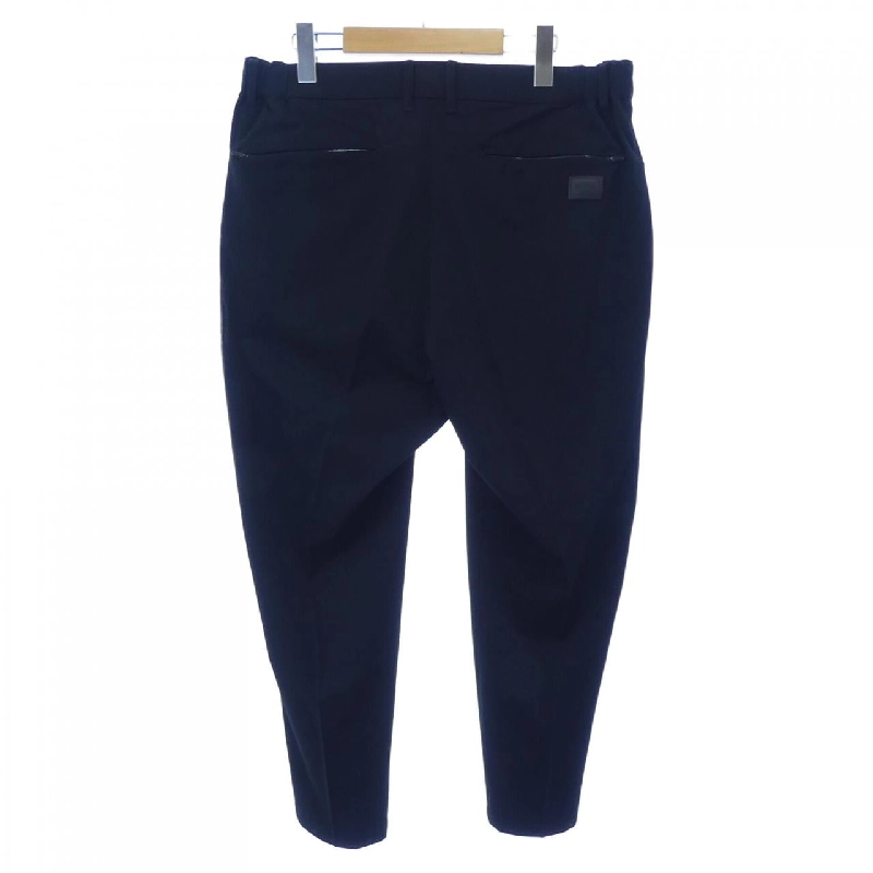 Quần UNTRACK - Hàng hiệu Authentic 895082