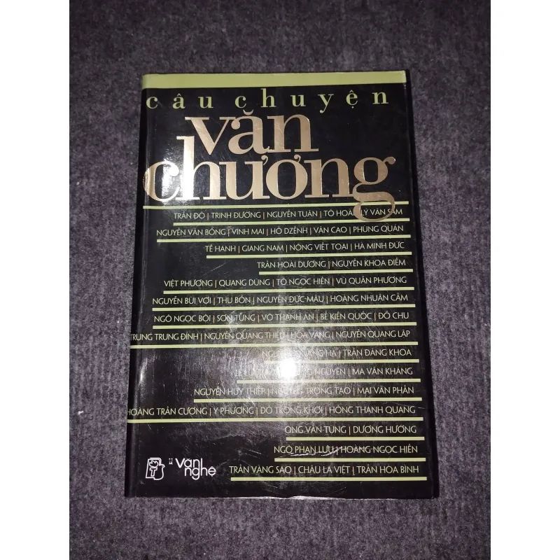 CÂU CHUYỆN VĂN CHƯƠNG 991065