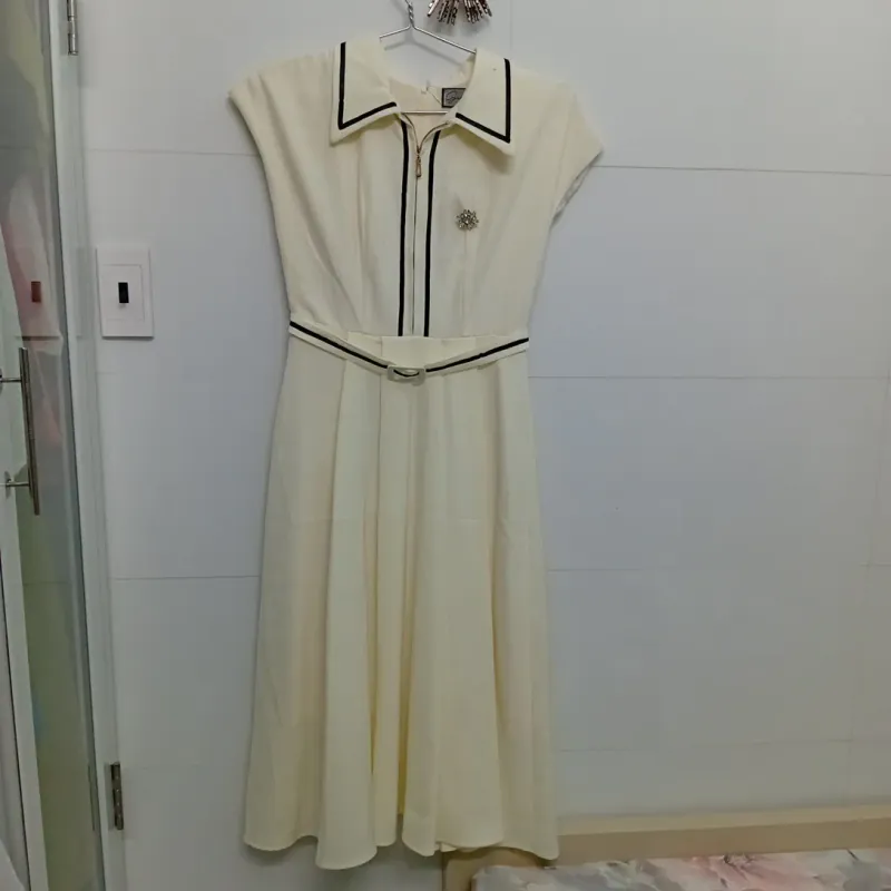 Đầm dạ tiệc tay ngắn sang trọng 992602