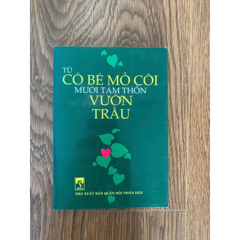 Sách lịch sử Từ cô bé mồ côi mười tám thôn vườn trầu 247152