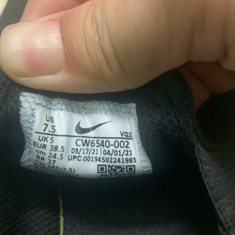 Giày nike nữa hàng auth 149253