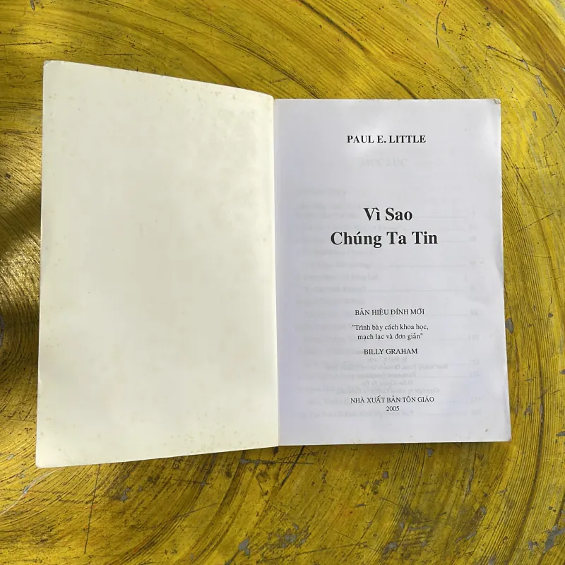 COMBO VÌ SAO CHÚNG TA TIN? & TIẾNG THÌ THẦM VÀ LỜI ĐÁP TRẢ 998186