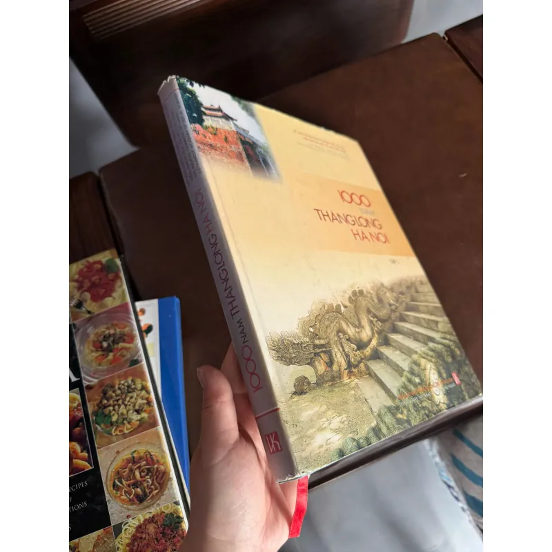 1000 NĂM THĂNG LONG HÀ NỘI – TẬP 1 | Sách lịch sử – văn hóa Hà Nội- K3 1004882