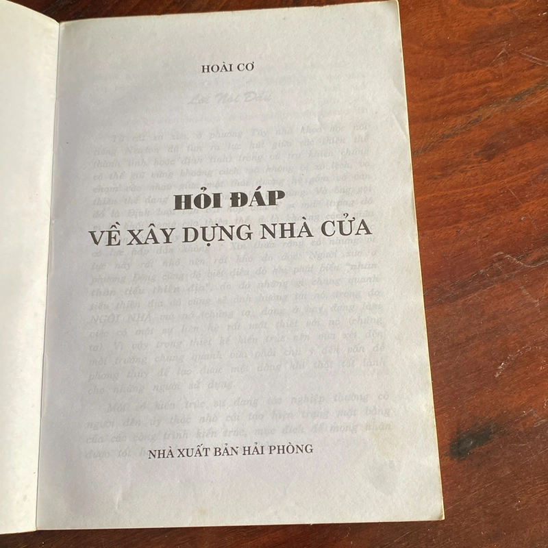 HỎI ĐÁP VỀ XÂY DỰNG NHÀ CỬA PHONG THỦY (XB 2003) 473269
