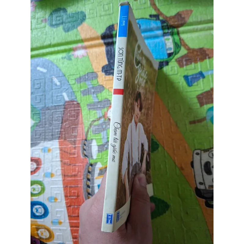 Chạm tới giấc mơ  1046079