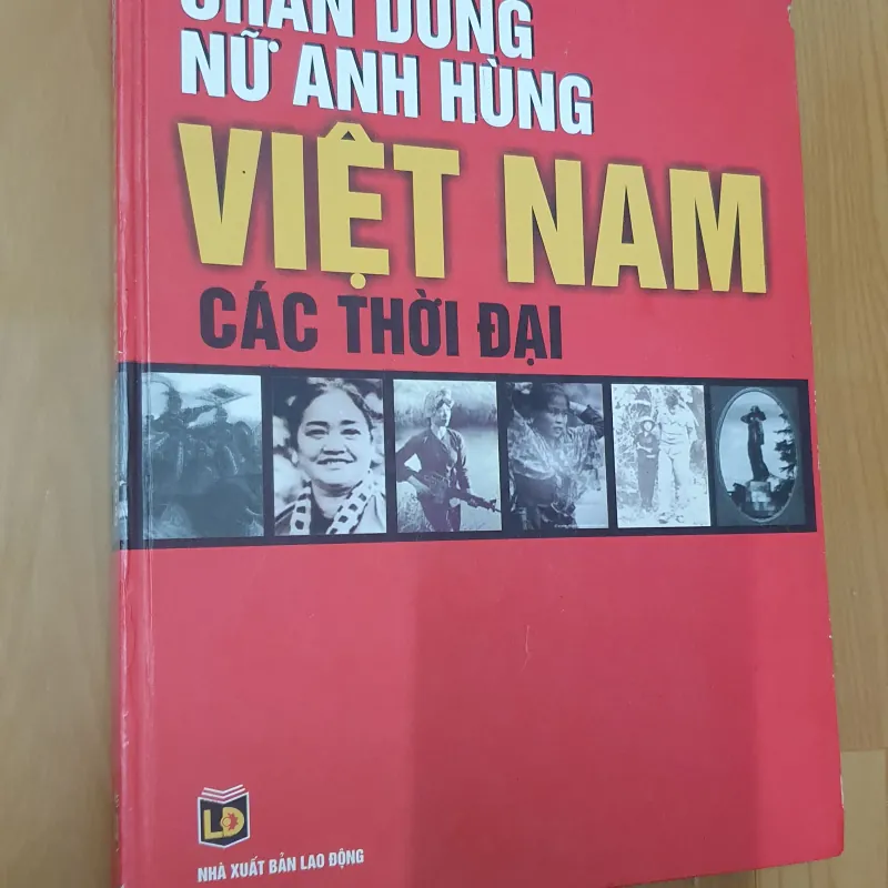 CHÂN DUNG NỮ ANH HÙNG VIỆT NAM  759327