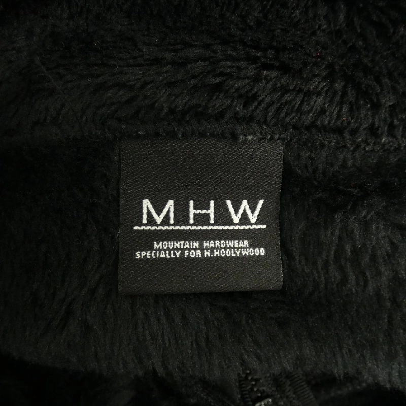 Áo khoác MOUNTAIN HARDWEAR - Hàng hiệu Authentic 894377