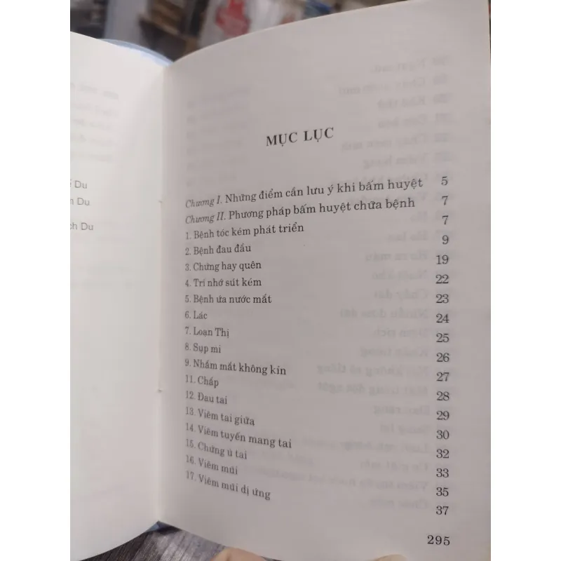 Sách: Bấm huyệt chữa bách bệnh (A3) 723035