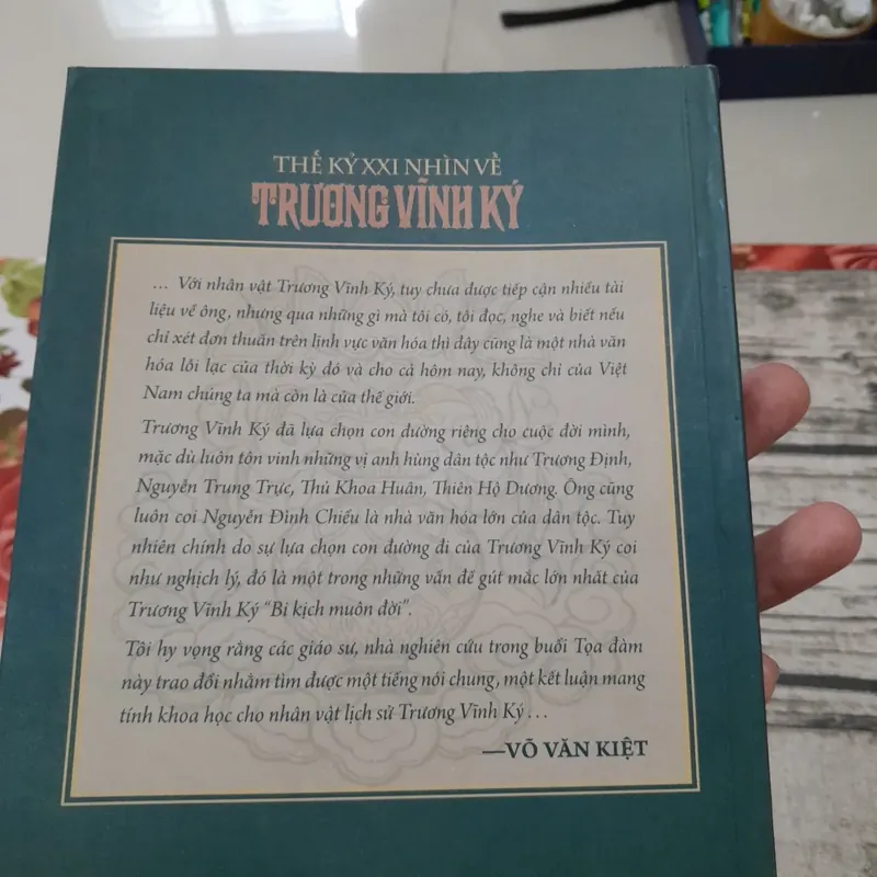Sách chuyên khảo - Thế kỷ 21 nhìn về Trương Vĩnh Ký. Tạp chí Xưa & Nay 687891