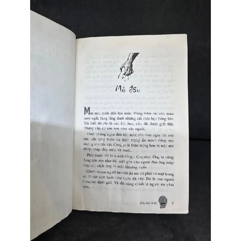 [Phiên Chợ Sách Cũ] Địa Đạo Máu - Những Câu Chuyện Lỳ Lạ Của Darren Shan - Tập 5 2804, 2011 445710