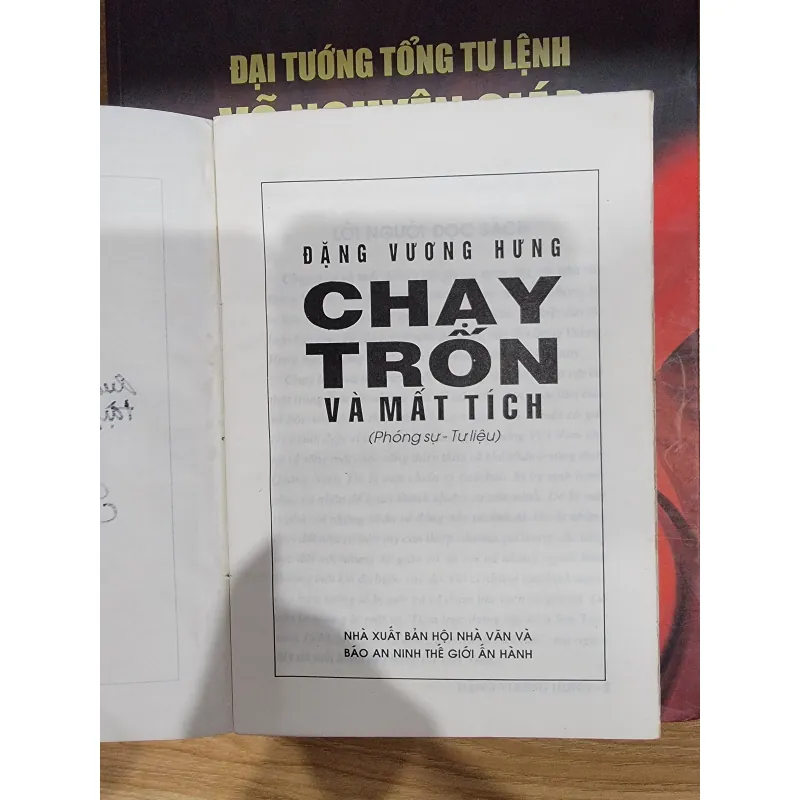 Chạy trốn và mất tích 572754