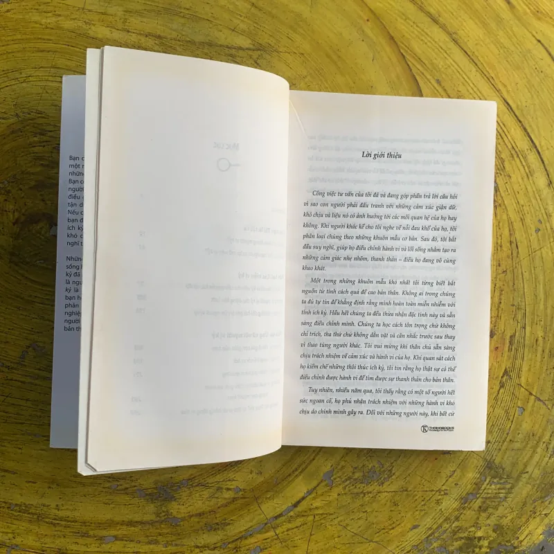 TRỊ NGƯỜI ÍCH KỶ - TS. LES CARTER 1030002