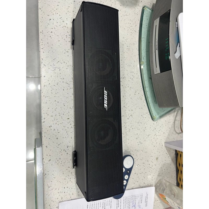 LOA BOSE , còn như mới , có giá treo  518292