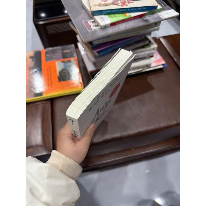 ĂN GÌ KHI NÀO – CHIẾN LƯỢC ĂN UỐNG KHOA HỌC CHO SỨC KHỎE | MICHAEL CRUPAIN - K3 1013042