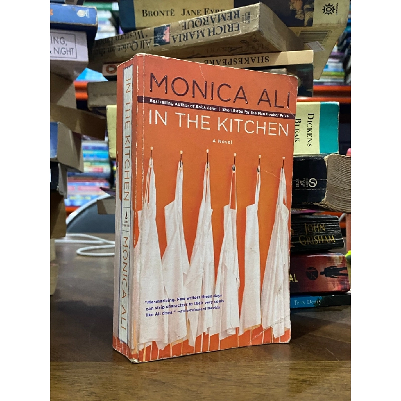 In the Kitchen - Monica Ali 507559