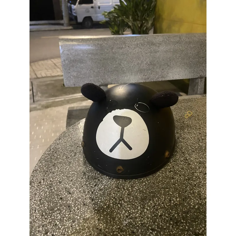 Mũ bảo hiểm (cũ) 699304