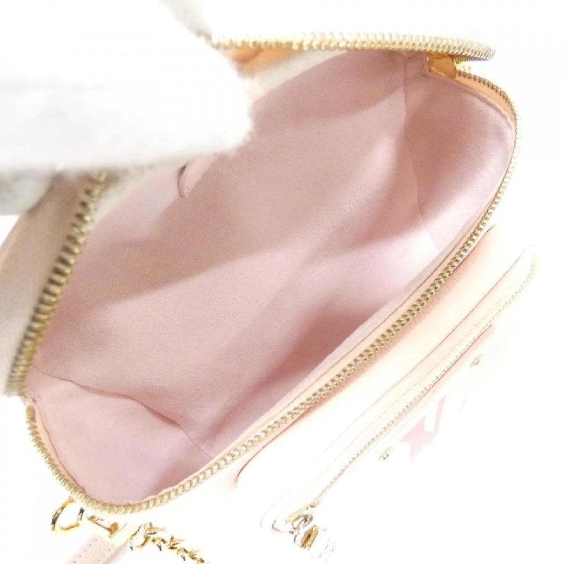 Túi đeo chéo Louis Vuitton Monogram Empreinte (By the Pool) Mini Bum Bag M82347 - Hàng hiệu Chính hãng 776545