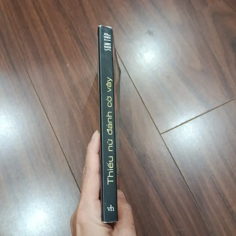 Thiếu nữ đánh cờ vây 932275