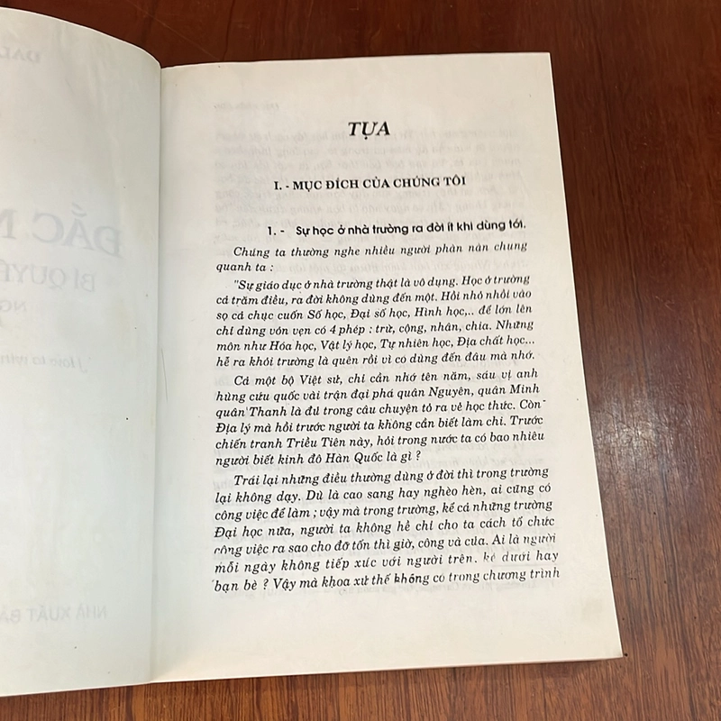 I Sách Kỹ Năng: Đắc Nhân Tâm _ Bí Quyết Thành Công - Dale Carnegie - Nguyễn Hiến Lê (Dịch) 526454
