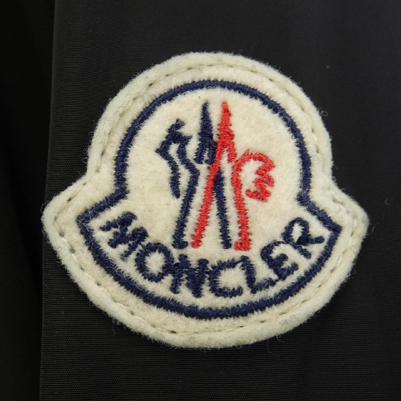 Áo khoác MONCLER ANTHEMIS 633603