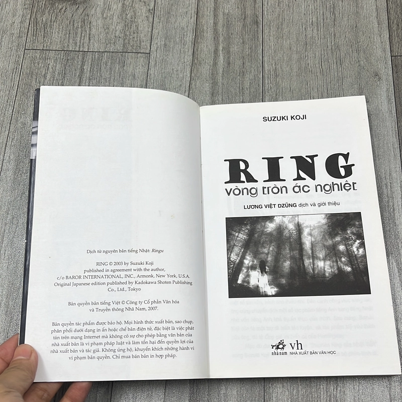 Ring- vòng tròn ác nghiệt. 2a1 542926