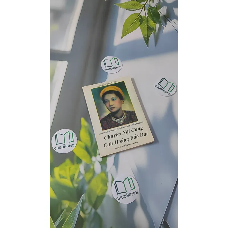 Chuyện Nội Cung Cựu Hoàng Bảo Đại - Nguyễn Đắc Xuân 970254