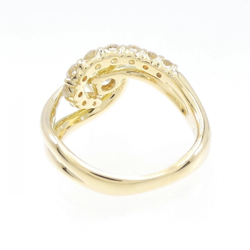 Nhẫn kim cương K18YG 0.72CT 671082