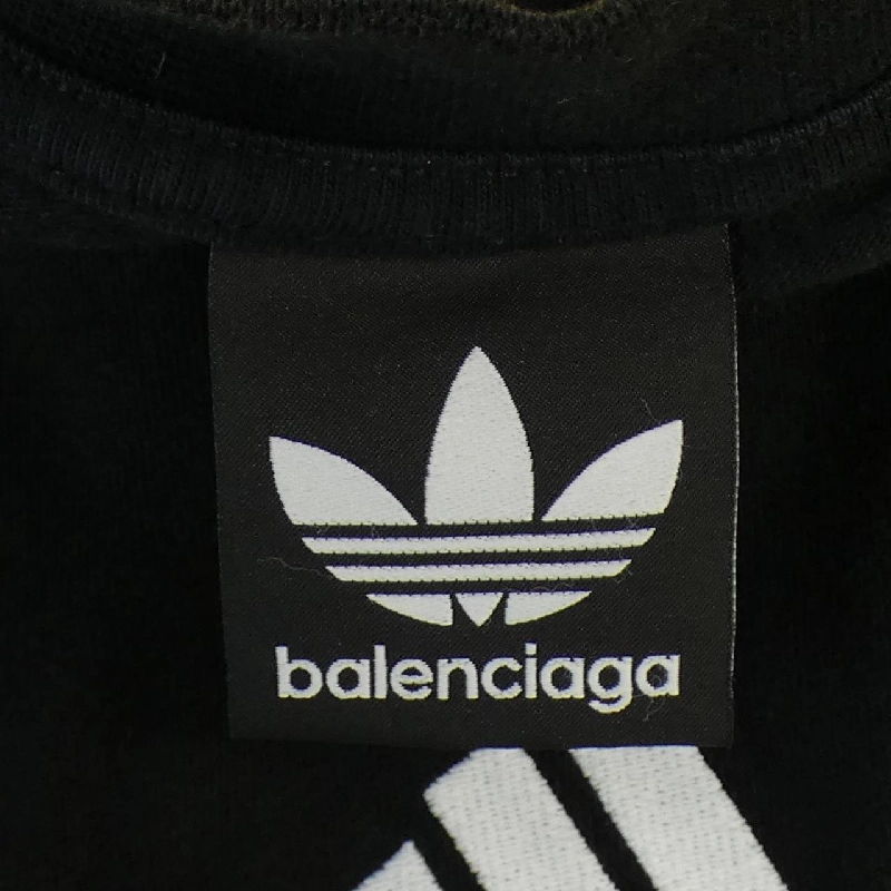 Áo thun BALENCIAGA - Hàng hiệu Authentic 899407