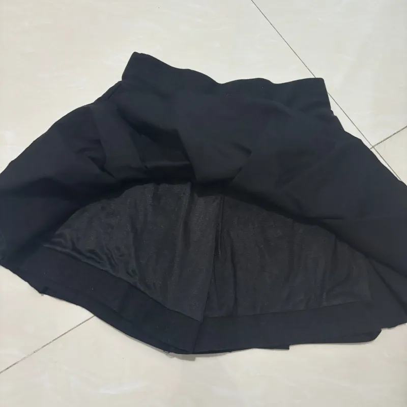 chân váy dạ đen 752645